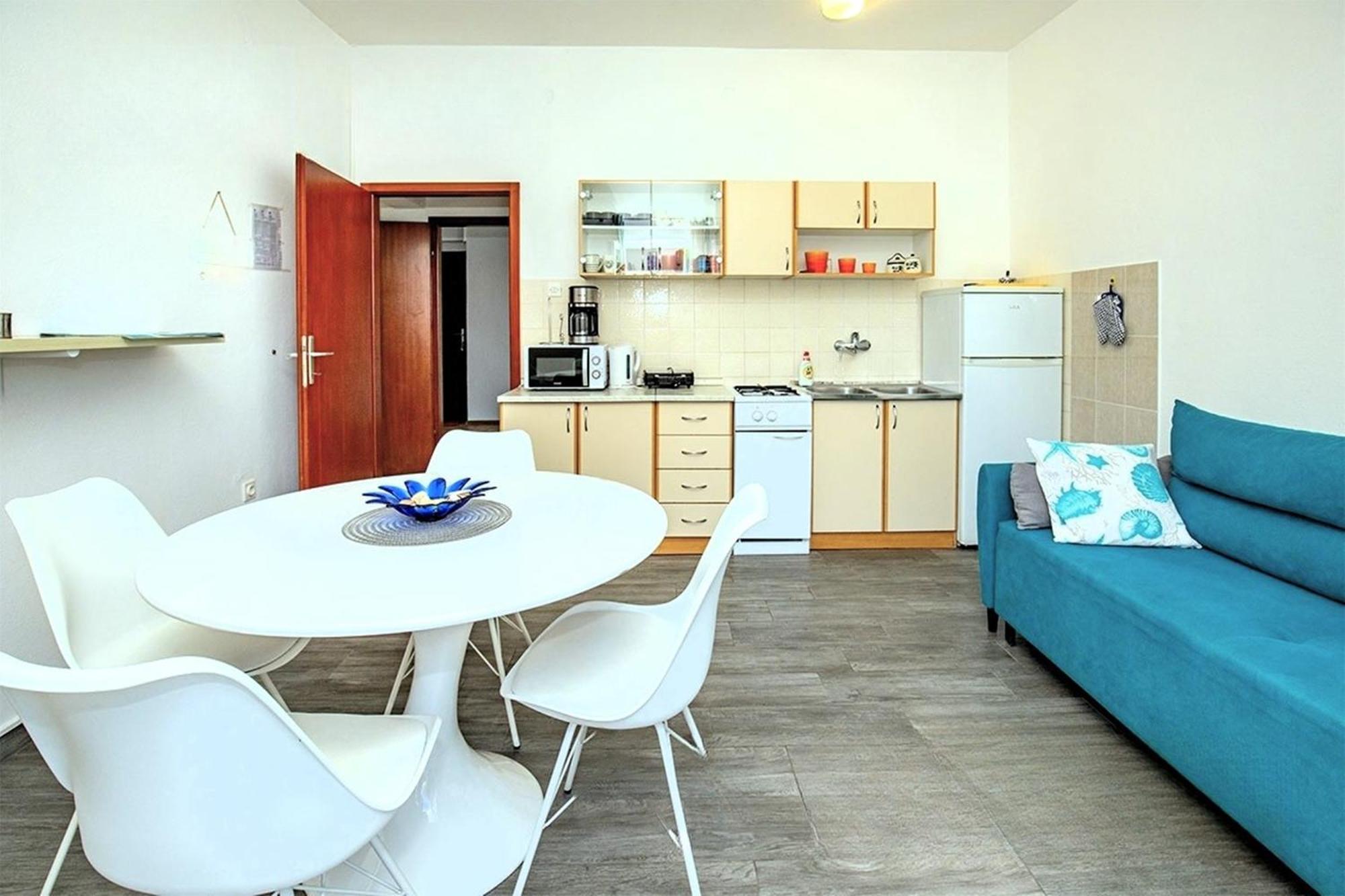 Apartmani Maestral Fabijanic باغ المظهر الخارجي الصورة